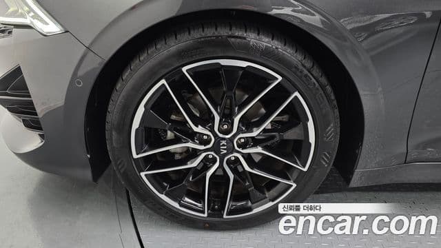 Kia K5 3세대 Signature, 2021 все фото