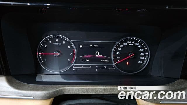 Kia Sorento 4세대 Prestige, 2022 8