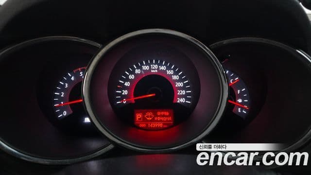 Kia Sorento R топовая версия, 2011 8