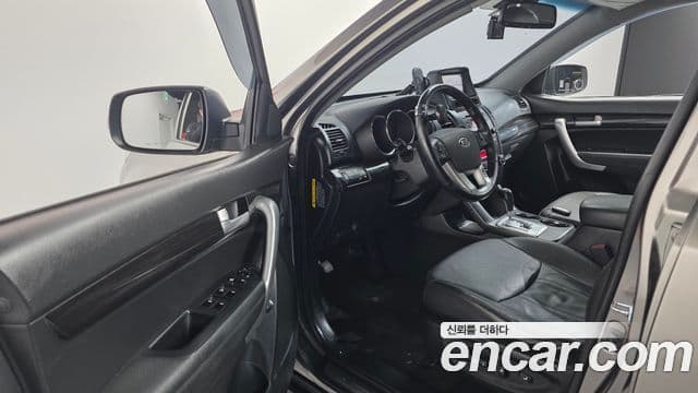 Kia Sorento R топовая версия, 2011 11