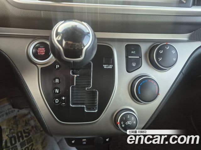 Kia The / новый New Ray Signature, 2021 9