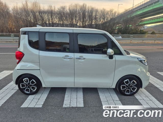 Kia The / новый New Ray Signature, 2021 18