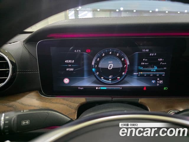 Mercedes-Benz E-класс W213 Exclusive, 2017 9