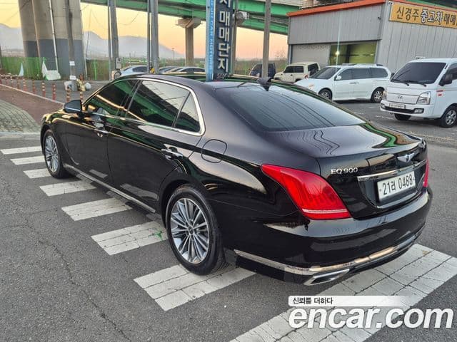 Genesis EQ900 Luxury, 2016 2