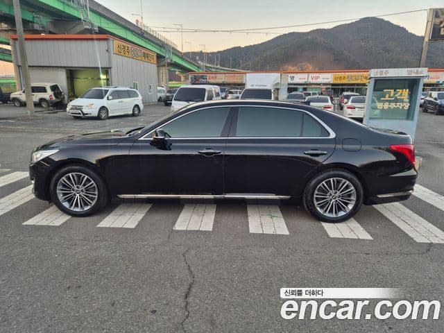 Genesis EQ900 Luxury, 2016 17