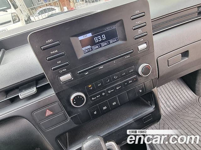 Hyundai Staria Smart, 2022 7