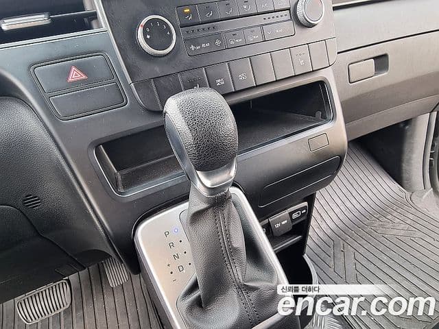Hyundai Staria Smart, 2022 8