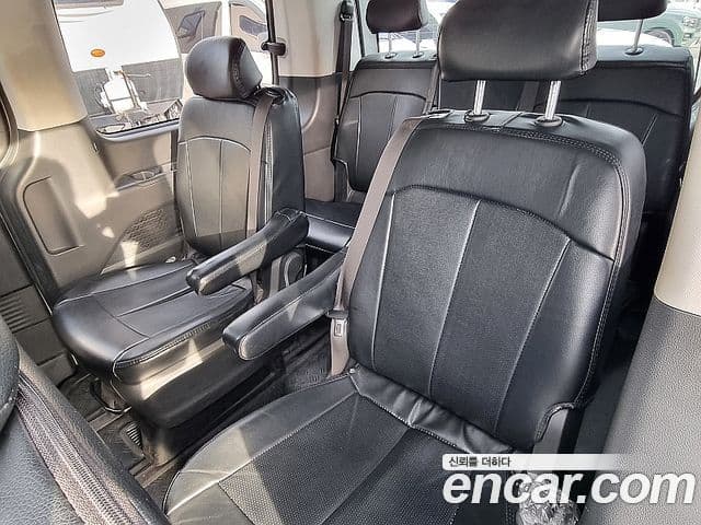 Hyundai Staria Smart, 2022 15