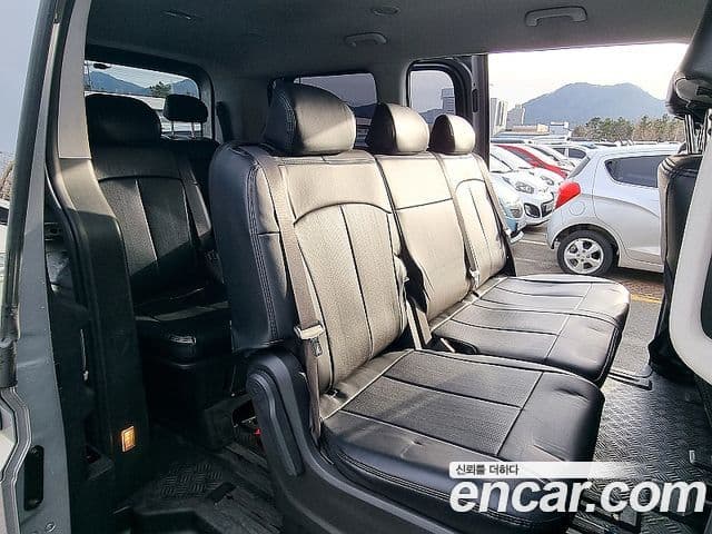 Hyundai Staria Smart, 2022 16