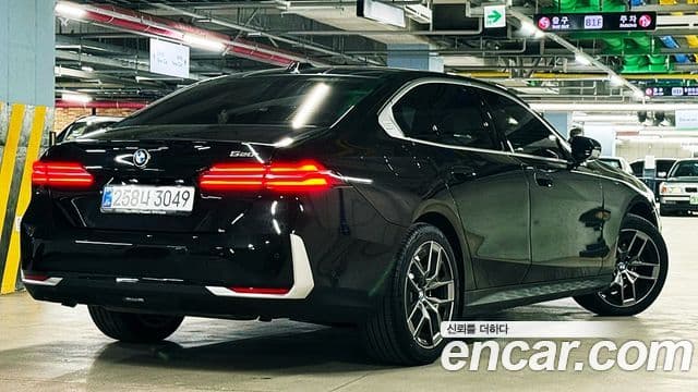 BMW 5시리즈 (G60), 2025 2