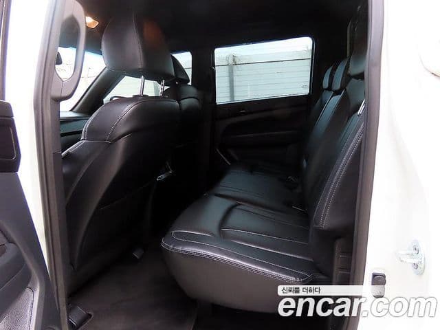 KG모빌리티(SsangYong) Rexton Sport Dynamic Edition, 2021 6