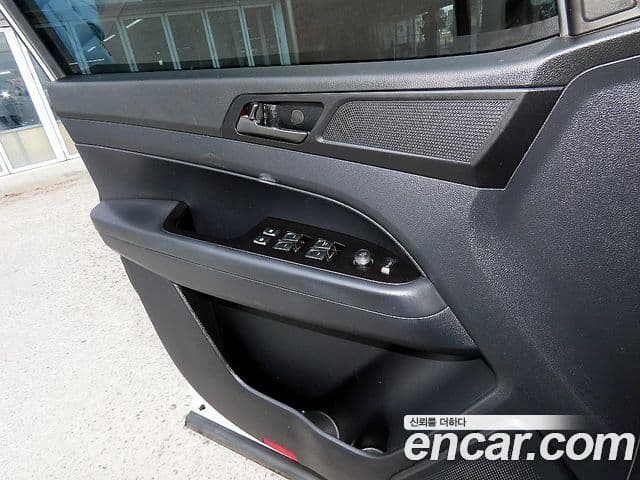 KG모빌리티(SsangYong) Rexton Sport Dynamic Edition, 2021 11