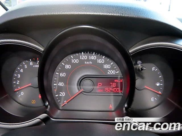 Kia Ray Luxury, 2016 9