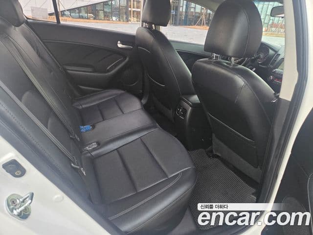 Kia K3 Luxury, 2015 13