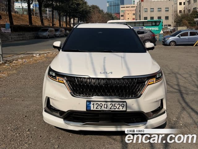 Kia Carnival 4세대 Signature, 2023 1