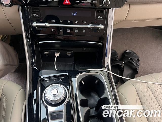 Kia Carnival 4세대 Signature, 2023 9