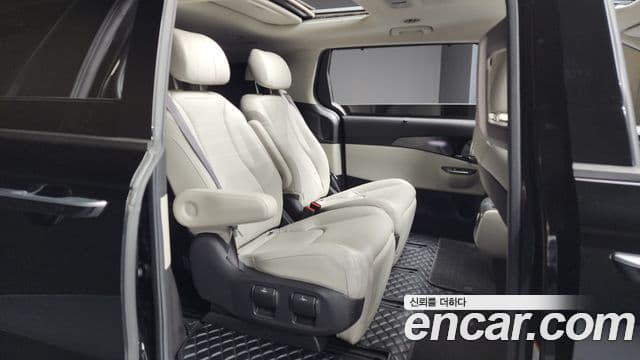 Kia Carnival 4세대 Signature, 2021 12