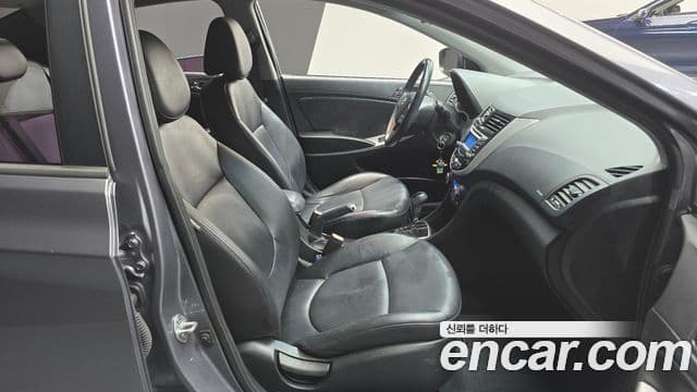 Hyundai Accent(новый кузов / новое поколение) Modern, 2014 10