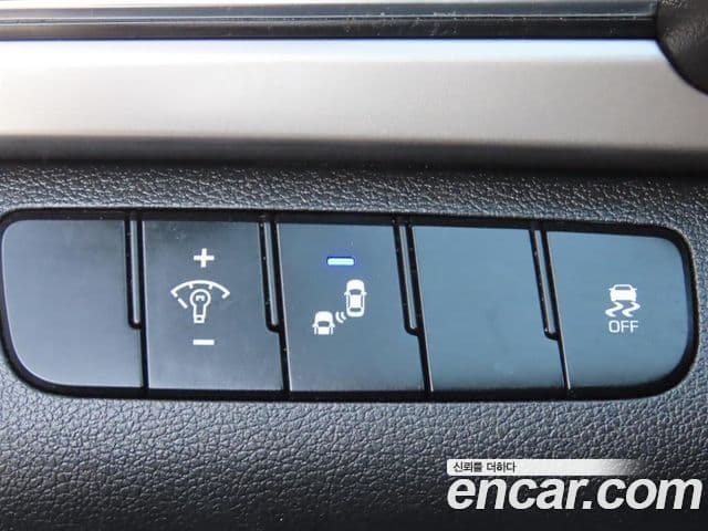 Hyundai Avante AD 1.6 GDI Value Plus, 2018 12