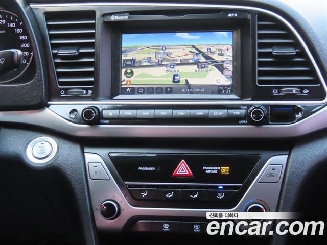 Hyundai Avante AD 1.6 GDI Value Plus, 2018 13