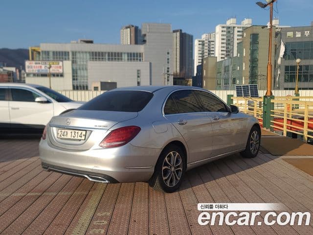 Mercedes-Benz C-класс W205 Avantgarde, 2015 4