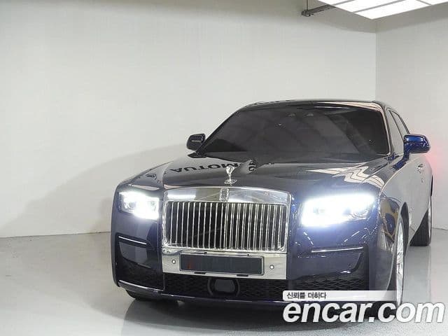 Rolls-Royce 고스트 2세대 6.7 EWB V12, 2022 19