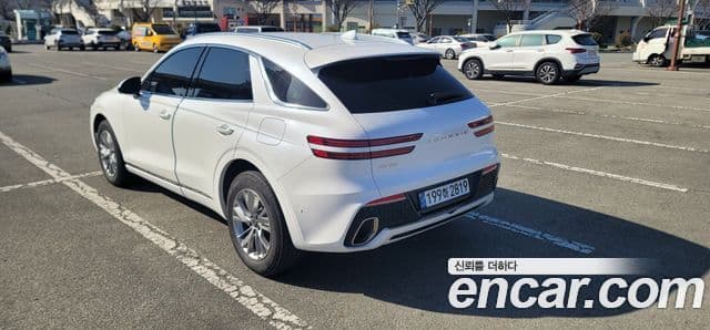Genesis GV70, 2024 8