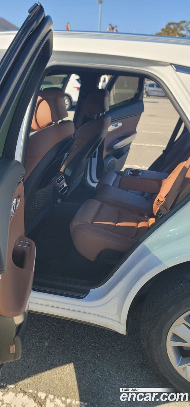 Genesis GV70, 2024 11