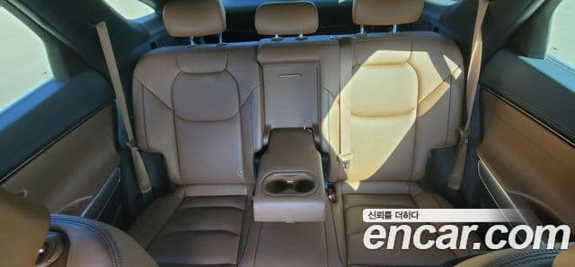 Genesis GV70, 2024 18