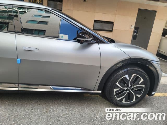 Kia EV6 Earth, 2022 10