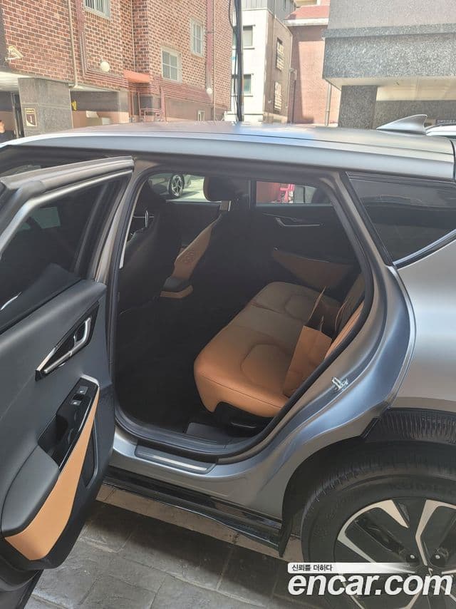 Kia EV6 Earth, 2022 11