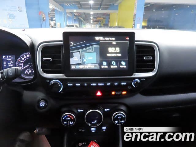 Hyundai Venue Modern, 2020 15