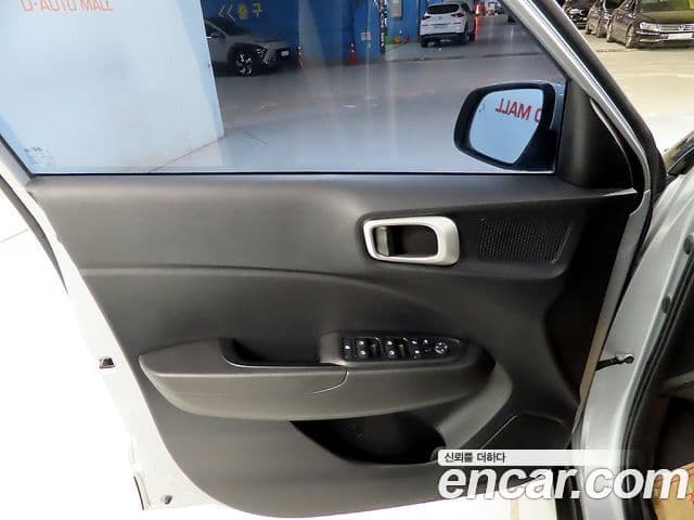 Hyundai Venue Modern, 2020 16