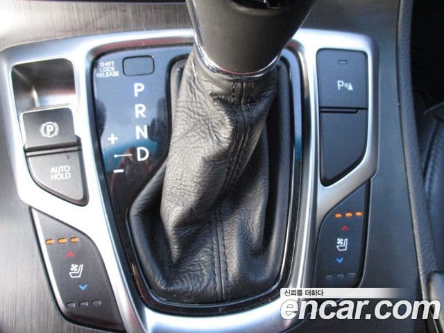 Hyundai Grandeur HG HG240 Modern Collection, 2016 15