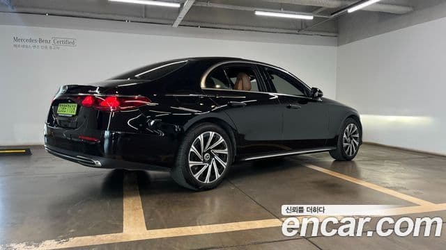 Mercedes-Benz E-класс W214 Exclusive, 2025 2