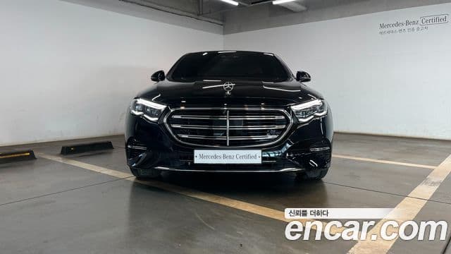 Mercedes-Benz E-класс W214 Exclusive, 2025 3