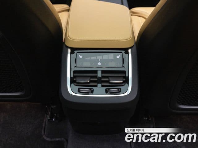 Volvo XC90 2세대 B6 Ultra Bright, 2025 16