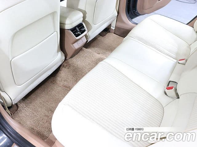 Hyundai Grandeur (GN7) Calligraphy, 2023 11