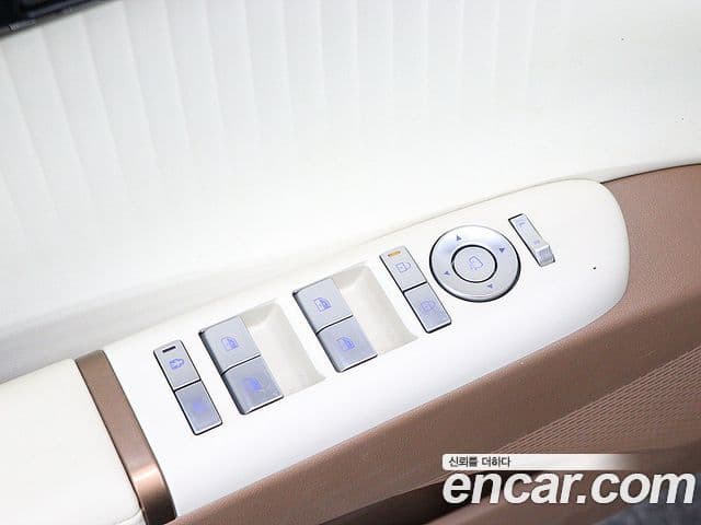 Hyundai Grandeur (GN7) Calligraphy, 2023 15