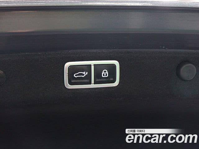 Hyundai Grandeur (GN7) Calligraphy, 2023 17