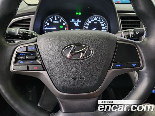 Hyundai Avante AD 1.6 GDI Smart, 2018 14