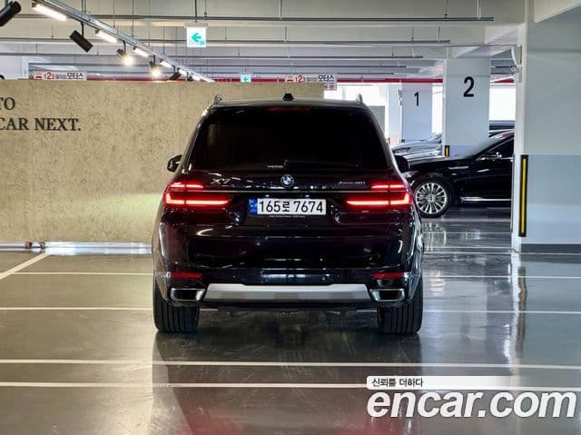 BMW X7 (G07) xDrive 40i Design Pure Excellence 6인승, 2023 4