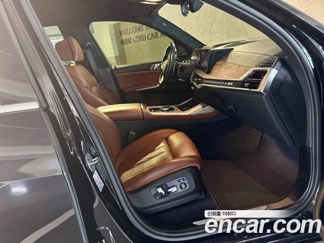 BMW X7 (G07) xDrive 40i Design Pure Excellence 6인승, 2023 12