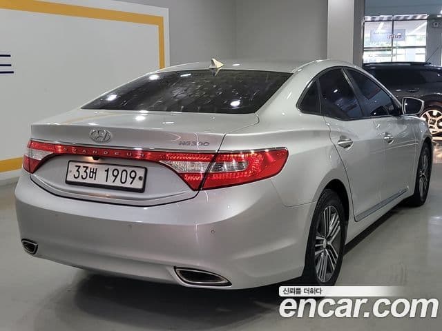 Hyundai Grandeur HG Modern, 2014 3