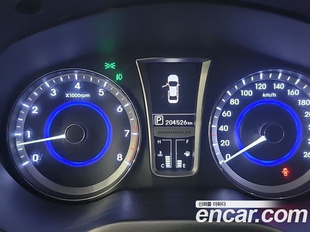 Hyundai Grandeur HG Modern, 2014 6