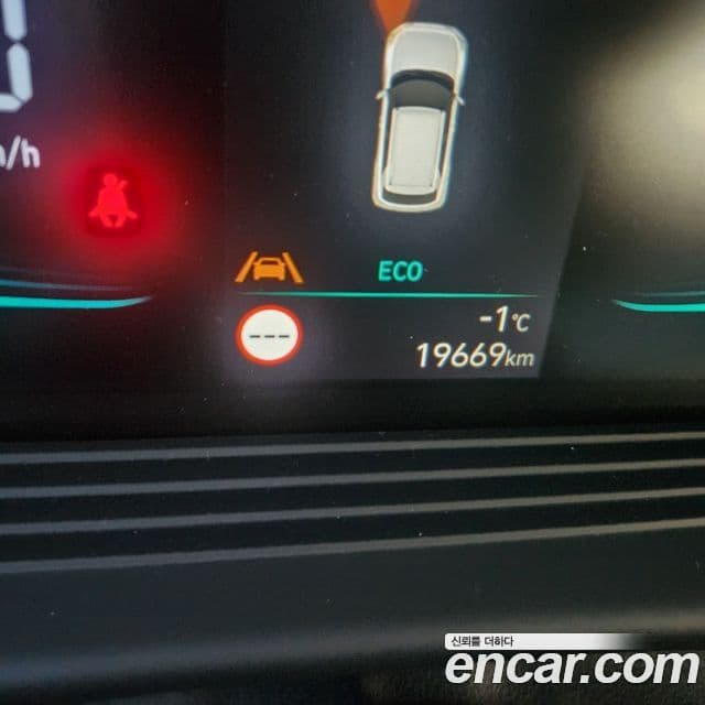 Hyundai Venue 1.6 Flux, 2024 8