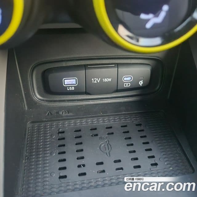 Hyundai Venue 1.6 Flux, 2024 19