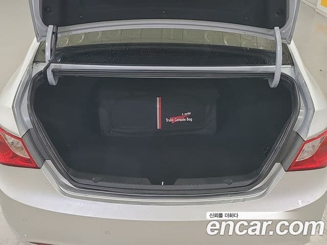 Hyundai YF Sonata люксовая версия, 2010 все фото