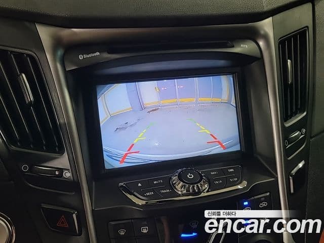 Hyundai YF Sonata люксовая версия, 2010 8