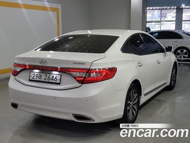 Hyundai Grandeur HG Luxury, 2012 3